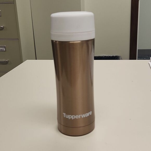 Tupperware Insulated Thermal Flask with Tea Strainet - Picture 1 of 4